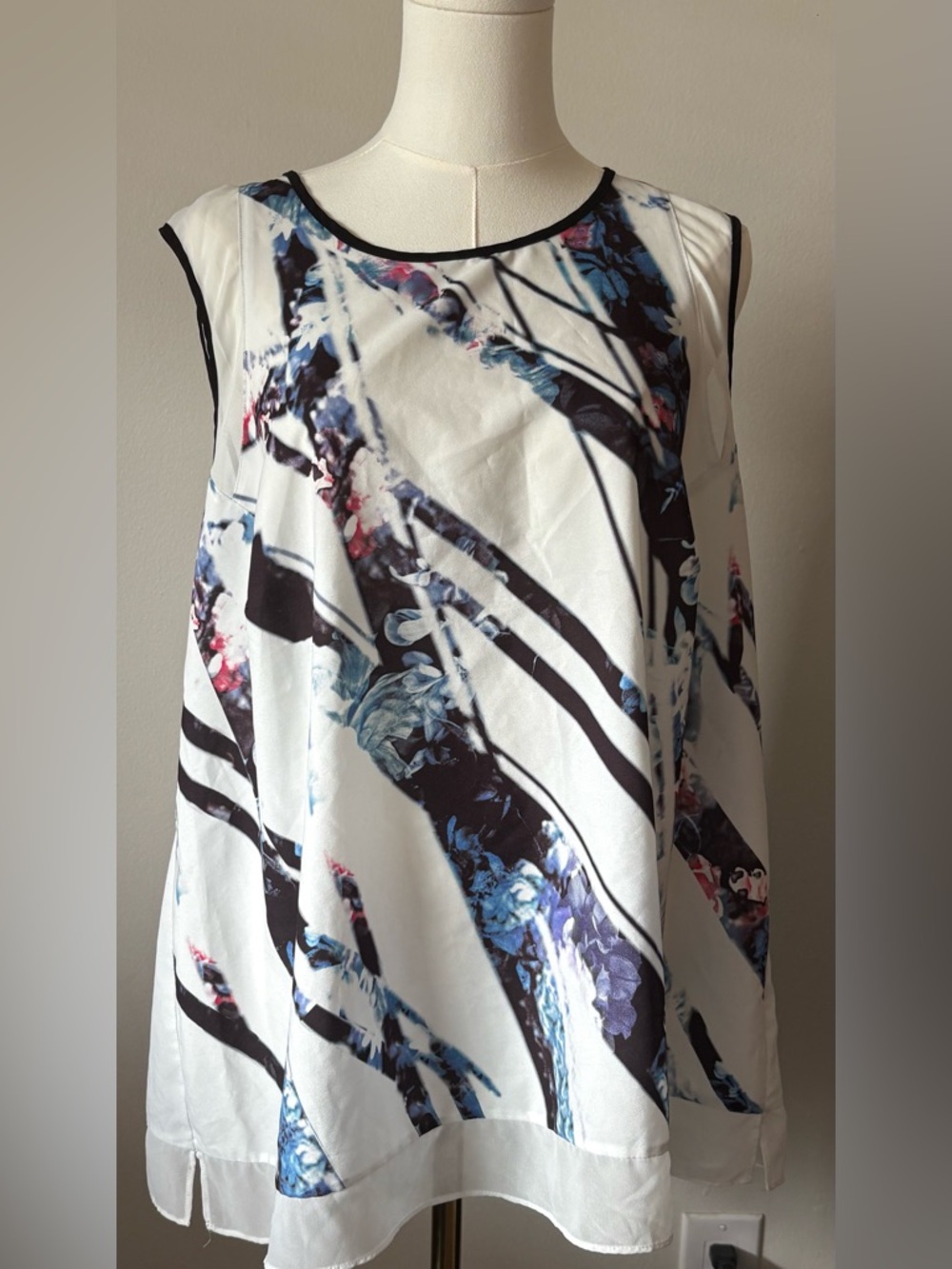 Cynthia Rowley woman tank top plus size career colorful sheer lightweight party